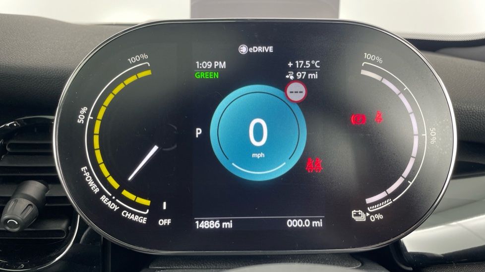 MINI Hatchback 135kW Cooper S Level 3 33kWh 3dr Auto Electric Hatchback - Image 9