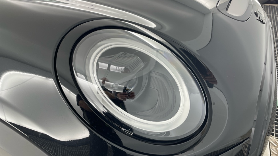 MINI Hatchback 135kW Cooper S Level 3 33kWh 3dr Auto Electric Hatchback - Image 23