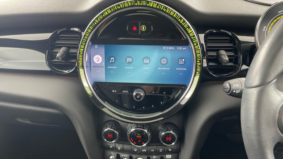 MINI Hatchback 135kW Cooper S Level 3 33kWh 3dr Auto Electric Hatchback - Image 67