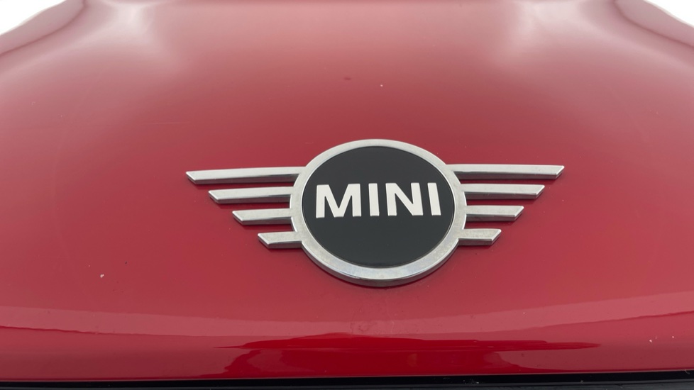MINI Countryman 1.5 Cooper Classic Premium 5dr Auto Petrol Hatchback - Image 24