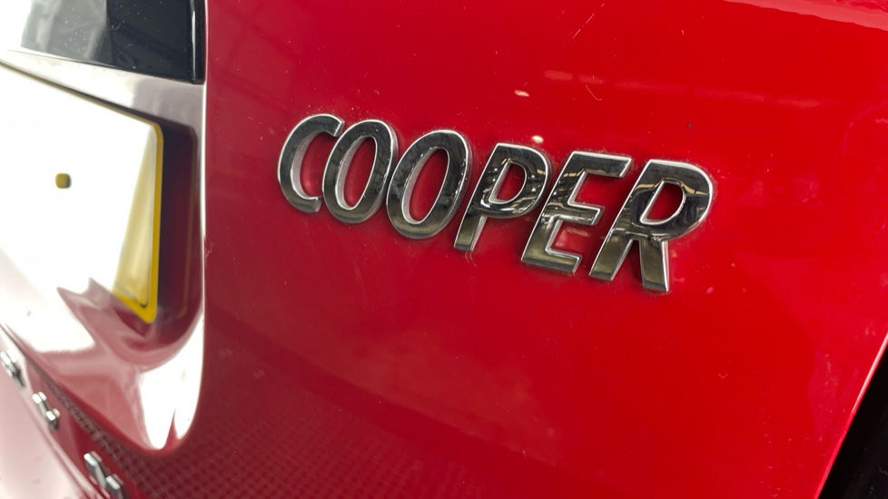 MINI Countryman 1.5 Cooper Classic Premium 5dr Auto Petrol Hatchback - Image 41