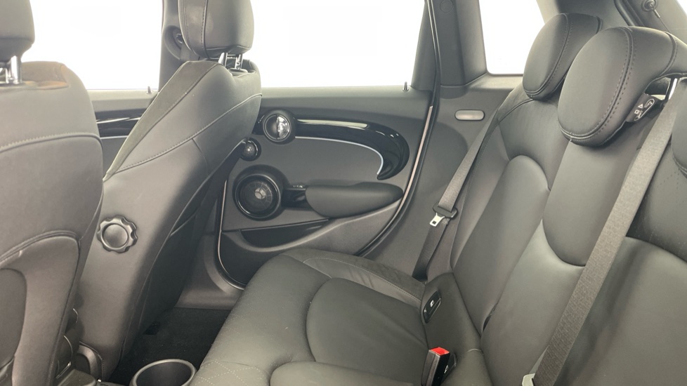 MINI Cooper 2.0 S Sport 5dr Auto Petrol Hatchback - Image 12