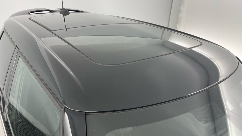 MINI Cooper 2.0 S Sport 5dr Auto Petrol Hatchback - Image 21