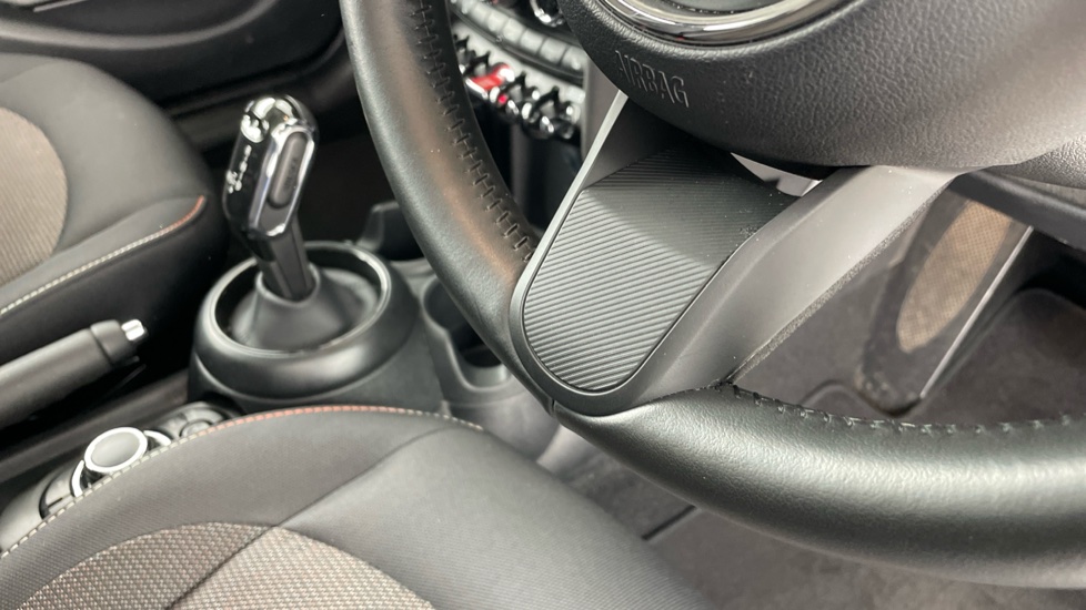 MINI Hatchback 1.5 Cooper Classic Premium 5dr Auto Petrol Hatchback - Image 47