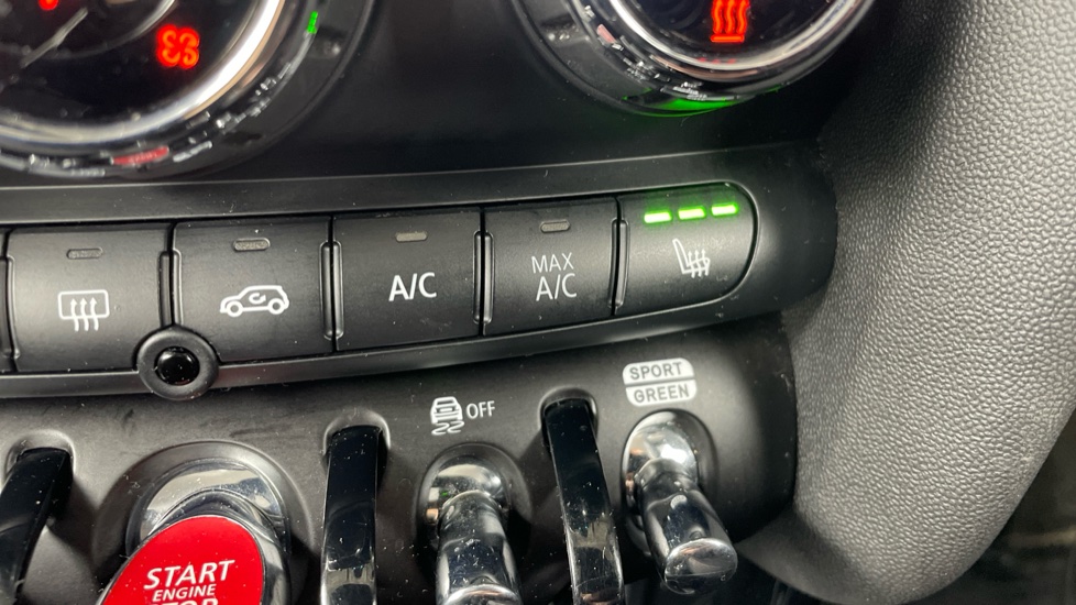 MINI Hatchback 1.5 Cooper Classic Premium 5dr Auto Petrol Hatchback - Image 52