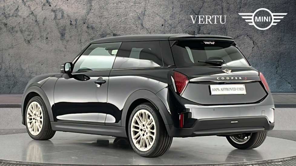 MINI Cooper 2.0 S Exclusive 3dr Auto Petrol Hatchback - Image 2