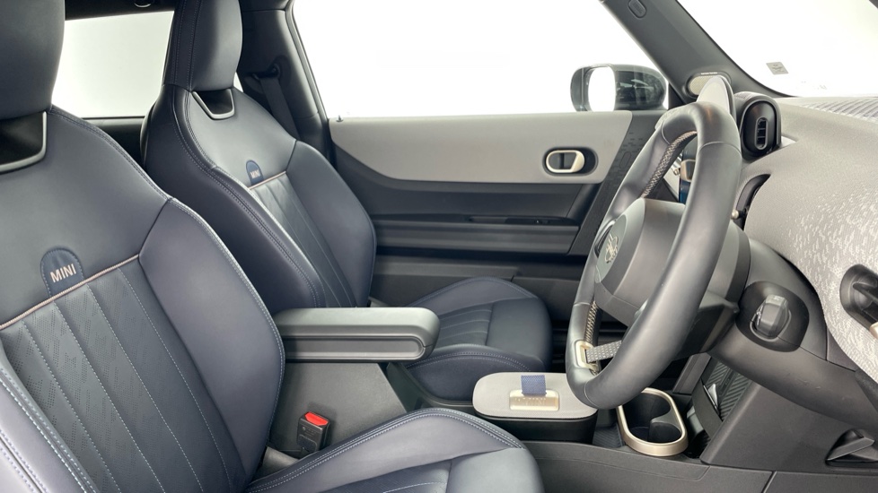 MINI Cooper 2.0 S Exclusive 3dr Auto Petrol Hatchback - Image 11