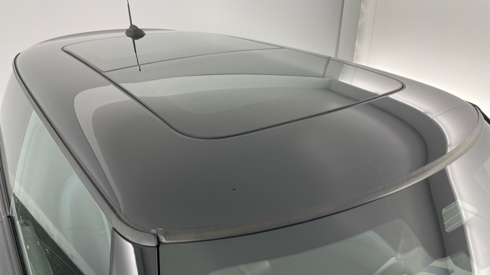 MINI Cooper 2.0 S Exclusive 3dr Auto Petrol Hatchback - Image 21