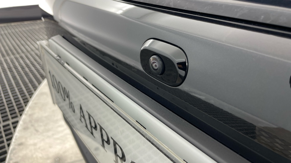 MINI Cooper 2.0 S Exclusive 3dr Auto Petrol Hatchback - Image 25