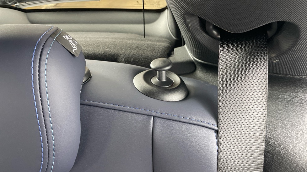 MINI Cooper 2.0 S Exclusive 3dr Auto Petrol Hatchback - Image 36