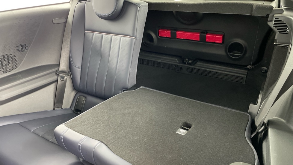 MINI Cooper 2.0 S Exclusive 3dr Auto Petrol Hatchback - Image 37