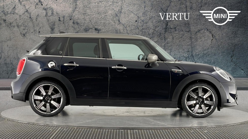 MINI Hatchback 2.0 Cooper S Exclusive 5dr Auto Petrol Hatchback - Image 3