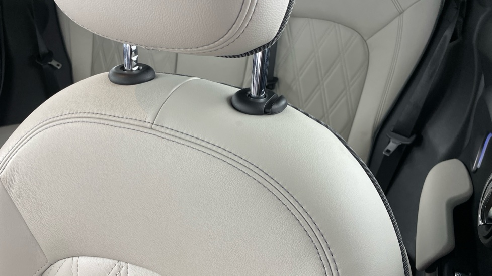 MINI Hatchback 2.0 Cooper S Exclusive 5dr Auto Petrol Hatchback - Image 29