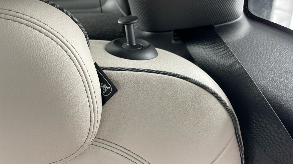 MINI Hatchback 2.0 Cooper S Exclusive 5dr Auto Petrol Hatchback - Image 35