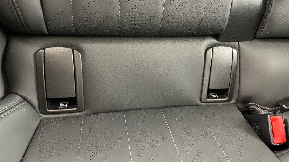 MINI Cooper 1.5 C Exclusive 5dr Auto Petrol Hatchback - Image 33