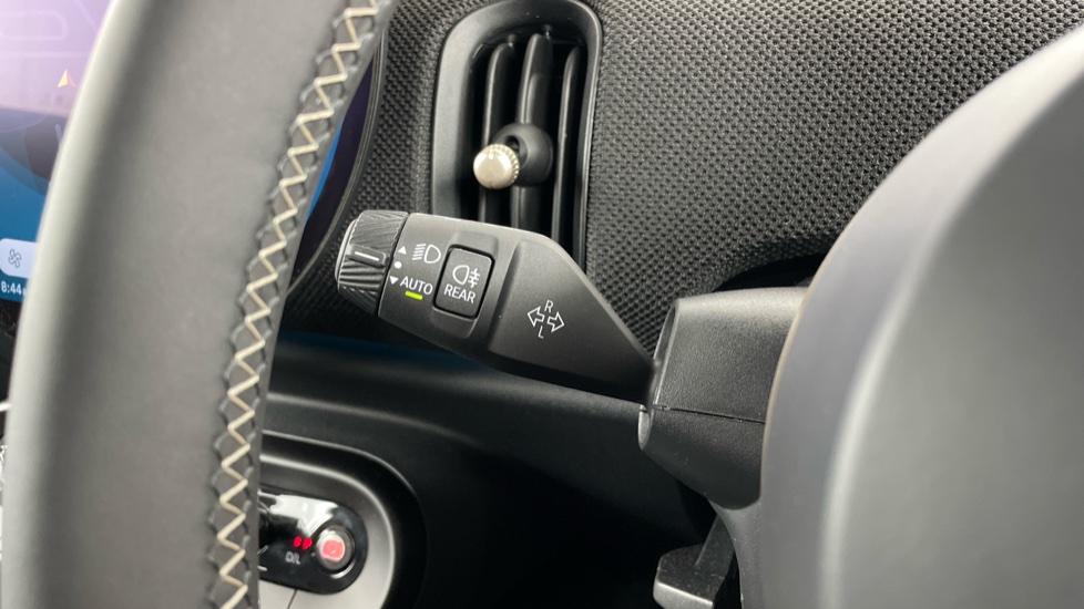MINI Cooper 1.5 C Exclusive 5dr Auto Petrol Hatchback - Image 37
