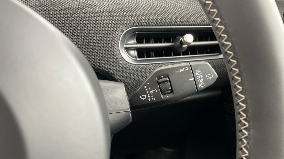 MINI Cooper 1.5 C Exclusive 5dr Auto Petrol Hatchback - Image 38