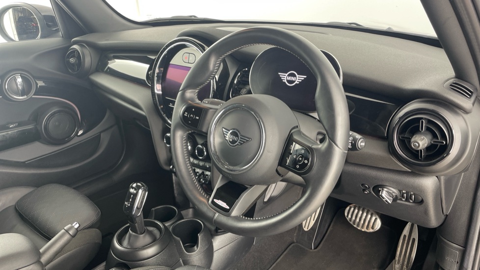 MINI Hatchback 1.5 Cooper Sport Premium 5dr Auto Petrol Hatchback - Image 6