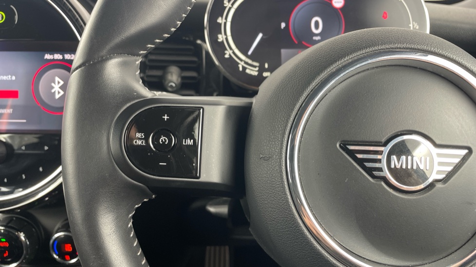 MINI Hatchback 1.5 Cooper Sport Premium 5dr Auto Petrol Hatchback - Image 17
