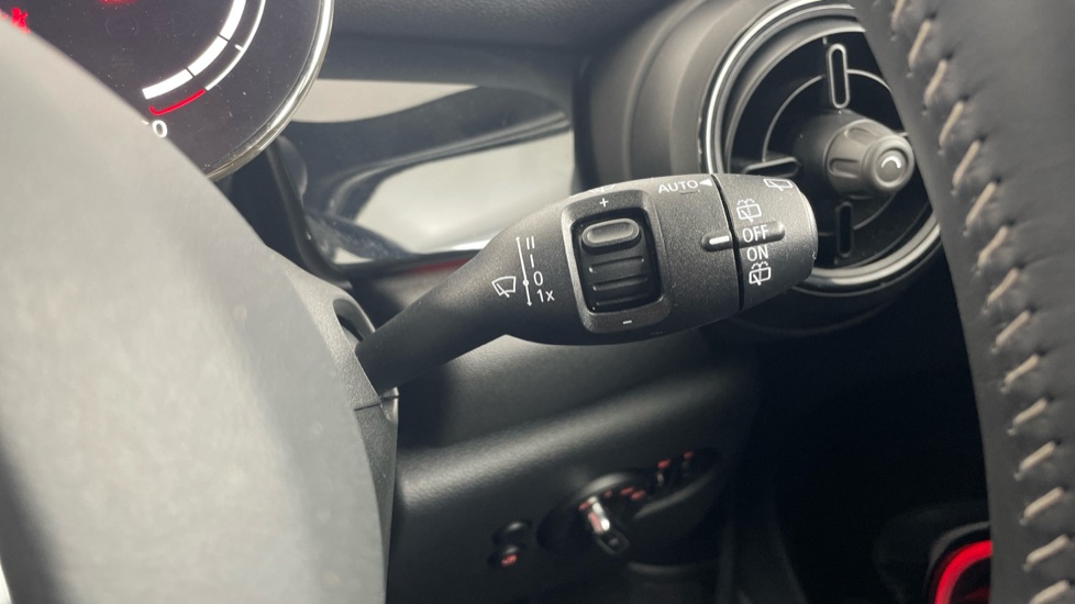 MINI Hatchback 1.5 Cooper Sport Premium 5dr Auto Petrol Hatchback - Image 56