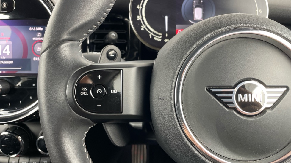 MINI Hatchback 2.0 Cooper S Sport 3dr Auto Petrol Hatchback - Image 17