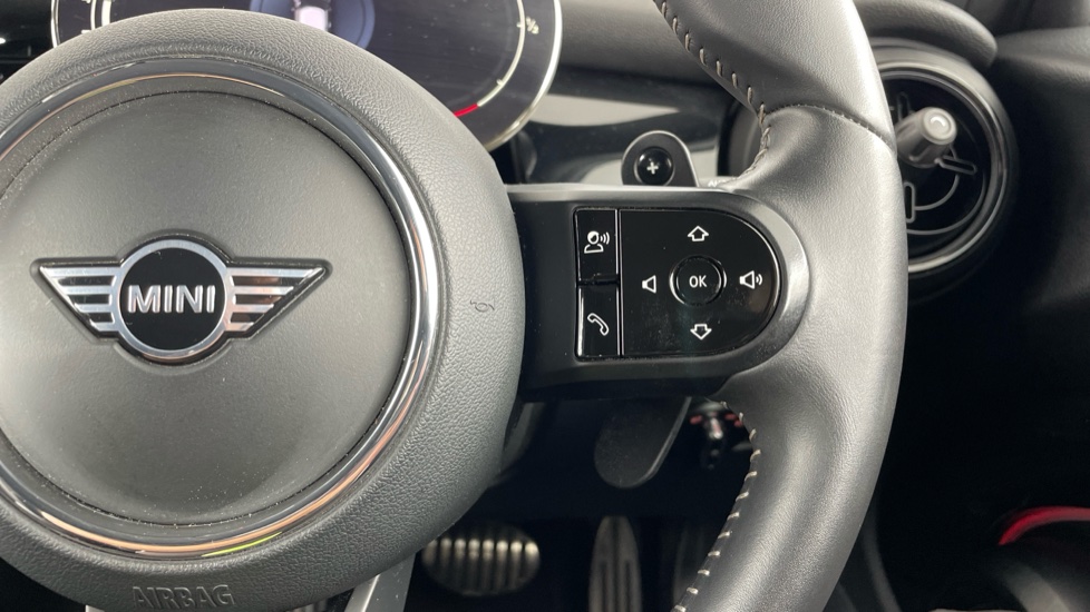 MINI Hatchback 2.0 Cooper S Sport 3dr Auto Petrol Hatchback - Image 18