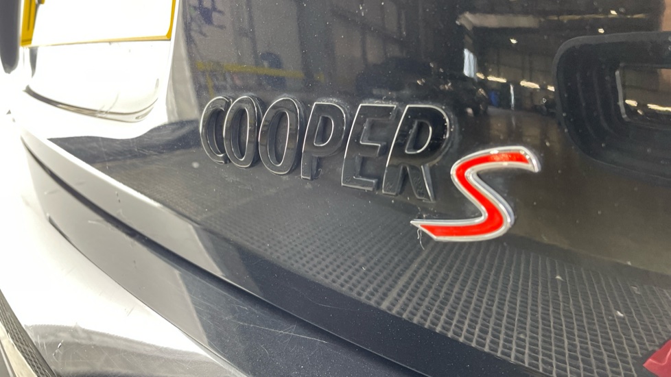 MINI Hatchback 2.0 Cooper S Sport 3dr Auto Petrol Hatchback - Image 42