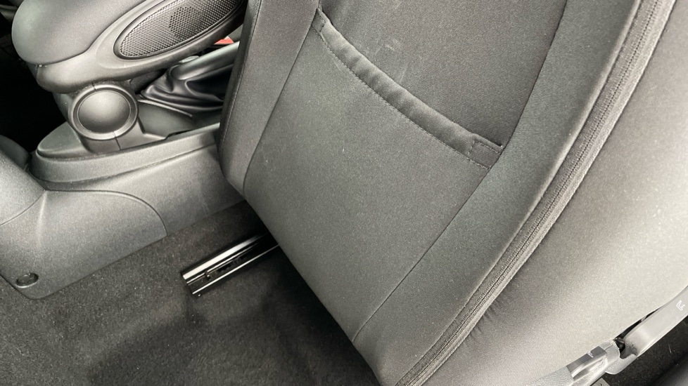 MINI Hatchback 2.0 Cooper S Sport 3dr Auto Petrol Hatchback - Image 47