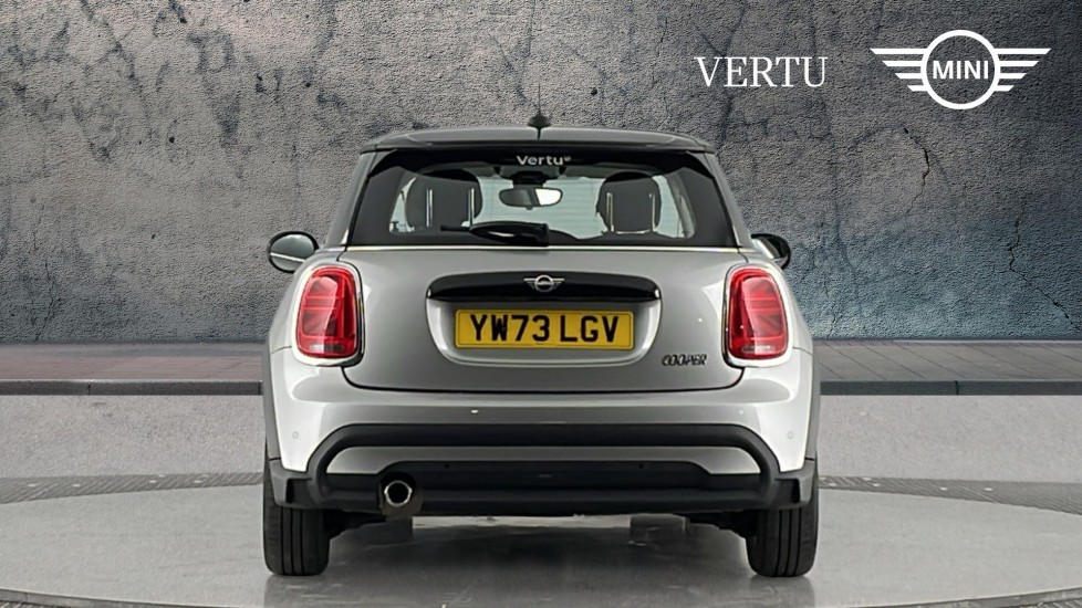 MINI Hatchback 1.5 Cooper Classic Premium 3dr Auto Petrol Hatchback - Image 15
