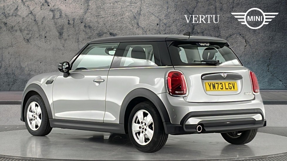 MINI Hatchback 1.5 Cooper Classic Premium 3dr Auto Petrol Hatchback - Image 2