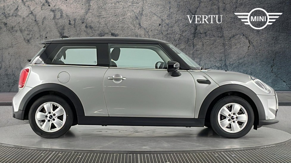 MINI Hatchback 1.5 Cooper Classic Premium 3dr Auto Petrol Hatchback - Image 3
