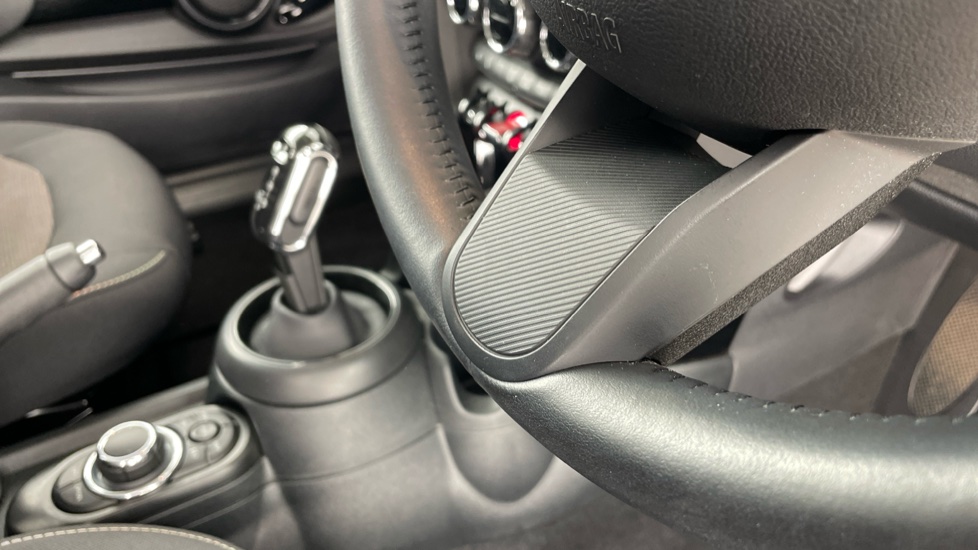 MINI Hatchback 1.5 Cooper Classic Premium 3dr Auto Petrol Hatchback - Image 48