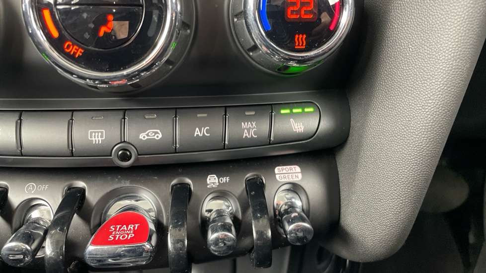 MINI Hatchback 1.5 Cooper Classic Premium 3dr Auto Petrol Hatchback - Image 53