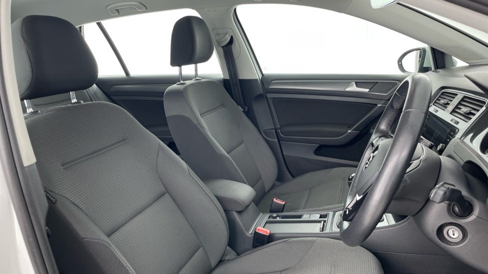 Volkswagen Golf 1.5 TSI EVO SE [Nav] 5dr Petrol Hatchback - Image 11