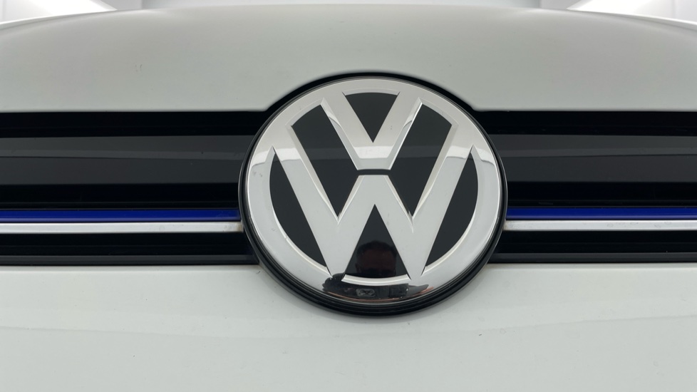 Volkswagen Golf 1.5 TSI EVO SE [Nav] 5dr Petrol Hatchback - Image 24