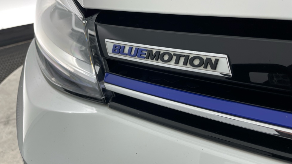 Volkswagen Golf 1.5 TSI EVO SE [Nav] 5dr Petrol Hatchback - Image 25