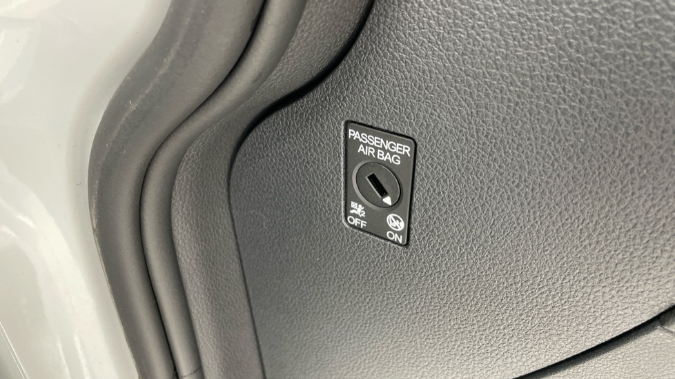 Volkswagen Golf 1.5 TSI EVO SE [Nav] 5dr Petrol Hatchback - Image 30