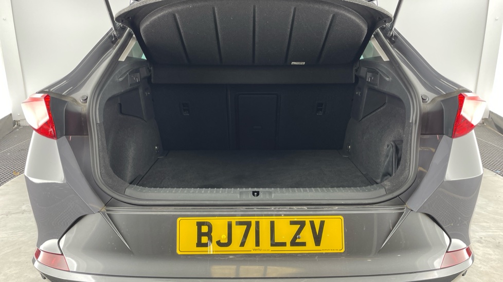 CUPRA Formentor 2.0 TSI 190 V2 5dr DSG 4Drive Petrol Estate - Image 13
