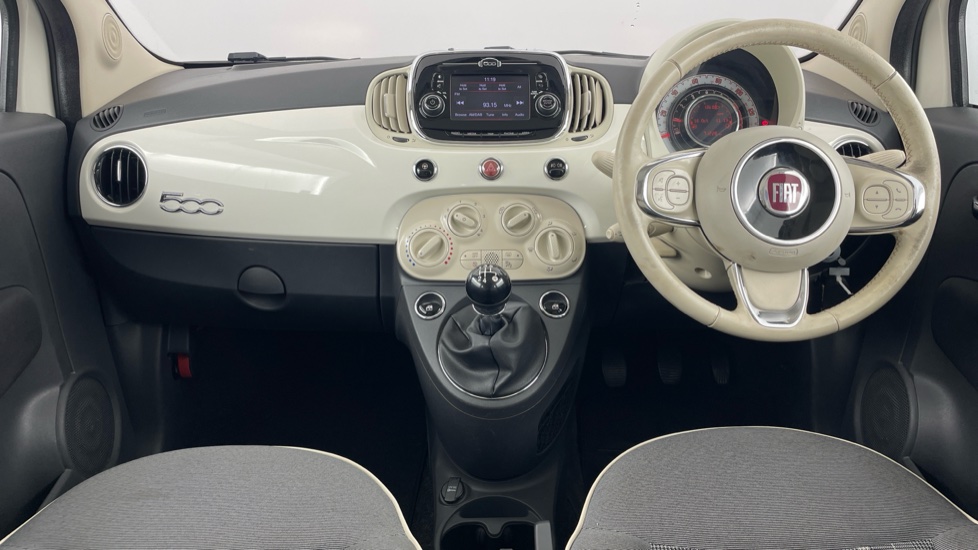 Fiat 500 1.2 Lounge 3dr Petrol Hatchback - Image 4