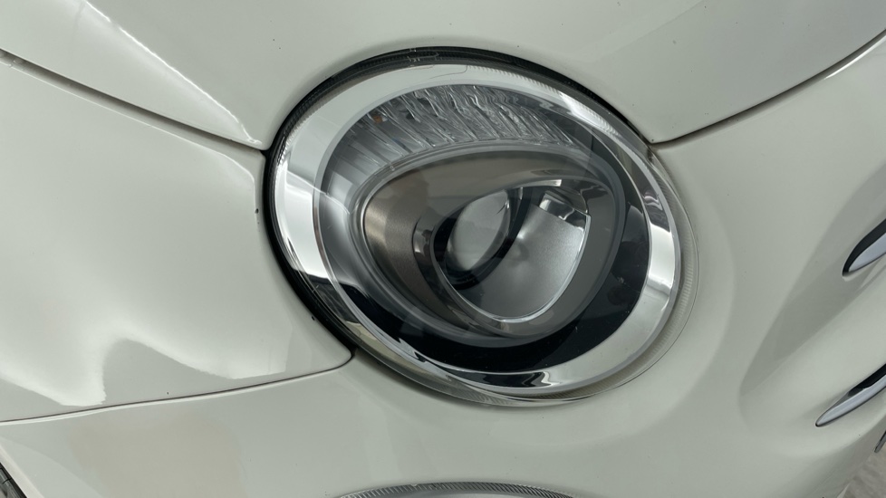 Fiat 500 1.2 Lounge 3dr Petrol Hatchback - Image 23