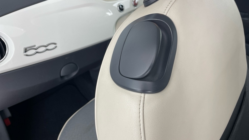 Fiat 500 1.2 Lounge 3dr Petrol Hatchback - Image 30