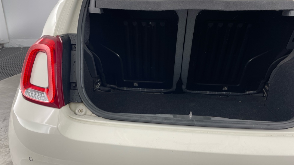 Fiat 500 1.2 Lounge 3dr Petrol Hatchback - Image 36
