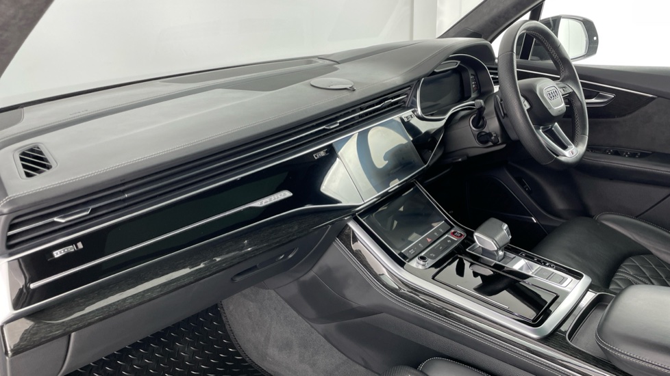 Audi Q7 SQ7 TFSI Quattro Vorsprung 5dr Tiptronic Petrol Estate - Image 7