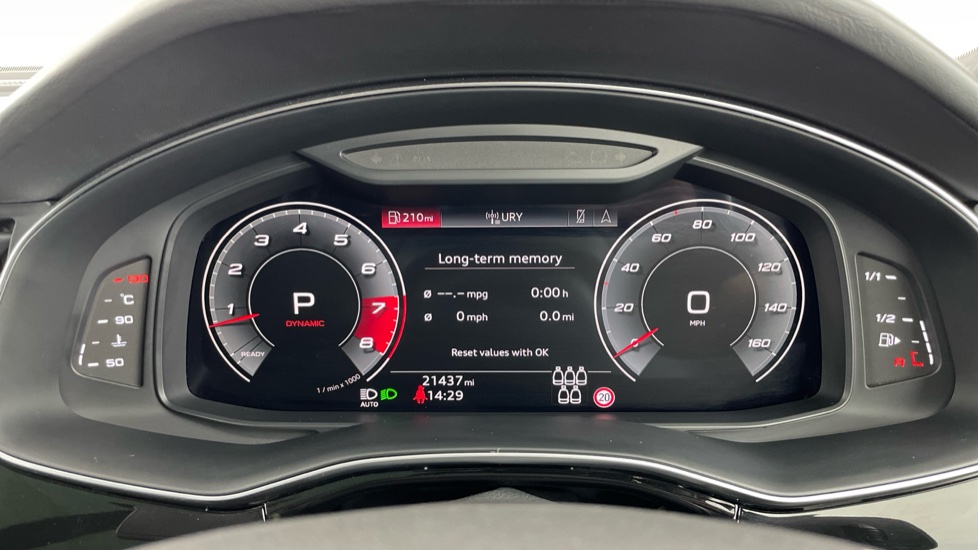 Audi Q7 SQ7 TFSI Quattro Vorsprung 5dr Tiptronic Petrol Estate - Image 9