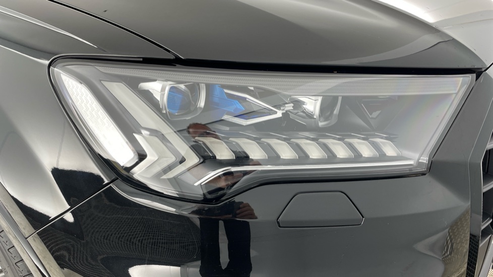 Audi Q7 SQ7 TFSI Quattro Vorsprung 5dr Tiptronic Petrol Estate - Image 23