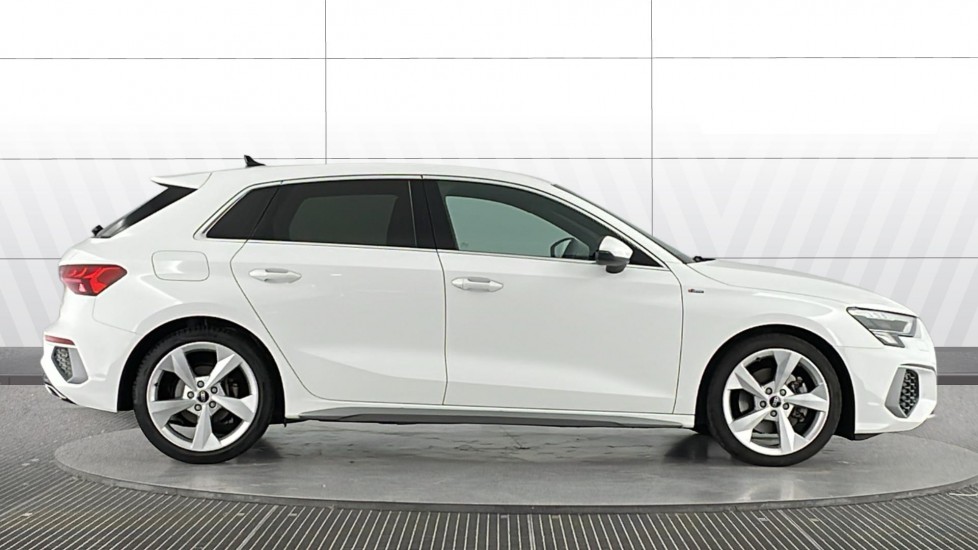 Audi A3 35 TFSI S Line 5dr S Tronic Petrol Hatchback - Image 3