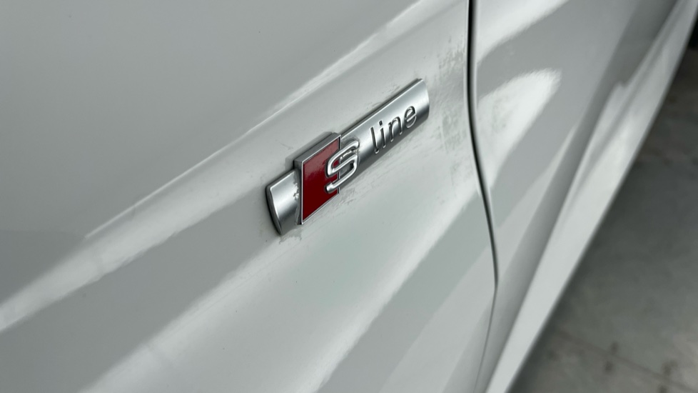 Audi A3 35 TFSI S Line 5dr S Tronic Petrol Hatchback - Image 25