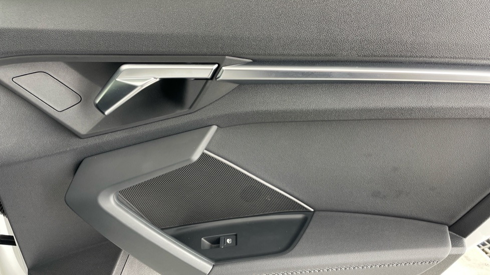 Audi A3 35 TFSI S Line 5dr S Tronic Petrol Hatchback - Image 40