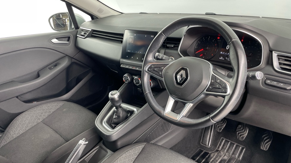 Renault Clio 1.0 TCe 100 Iconic 5dr Petrol Hatchback - Image 6