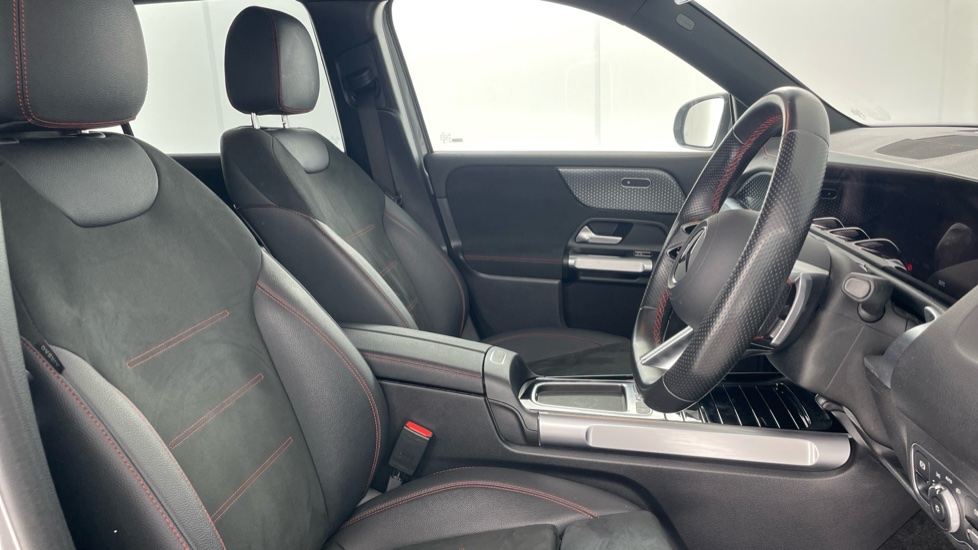 Mercedes-Benz Eqb 350 4M 215kW AMG Line Executive 66.5kWh 5dr At Electric Estate - Image 11